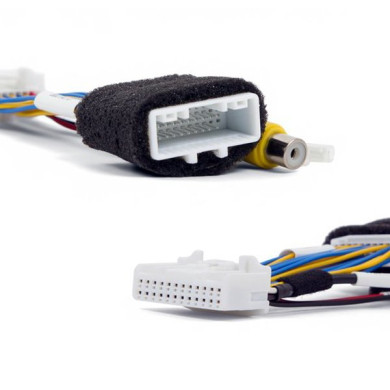 Adapter zum Anschluss der Rückfahrkamera an den Monitor Toyota Touch 2 / Entune / Link – 24-Pin Adapter zum Anschluss der Rückfahrkamera an den Monitor Toyota Touch 2 / Entune / Link – 24-Pin