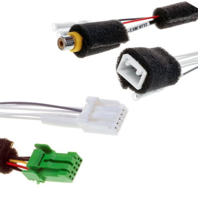 Adapter zum Anschluss der Rückfahrkamera an den Monitor Suzuki 2012 – 2021 Adapter zum Anschluss der Rückfahrkamera an den Monitor Suzuki 2012 – 2021